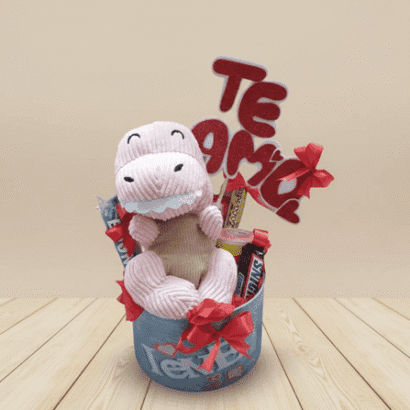 Cesta con mochila infantil mensaje y dulces