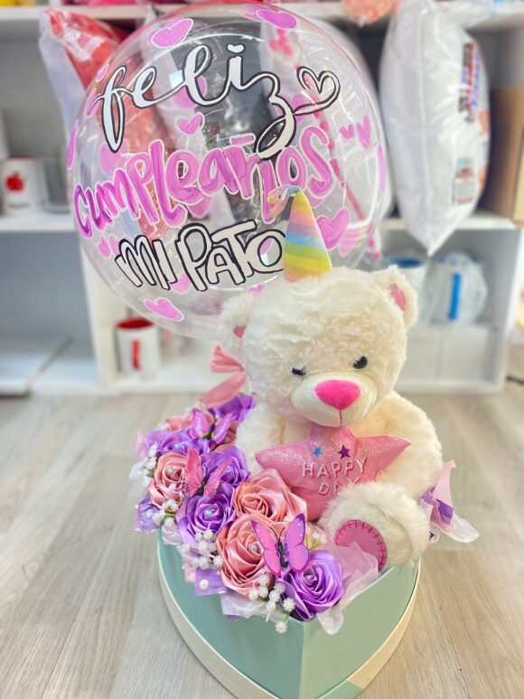 Cajita de rosas y peluche - Image 4