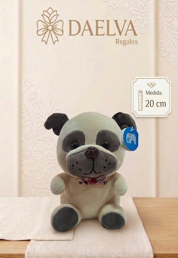 Peluche Perro Carlino Pug con Pajarita