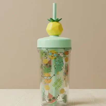 Botella de plástico con tapa de fruta