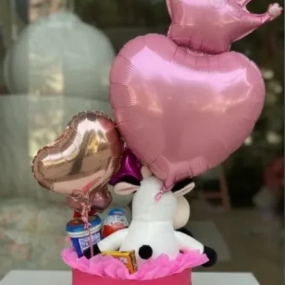 cesta de Navidad de corazones personalizada desde atras