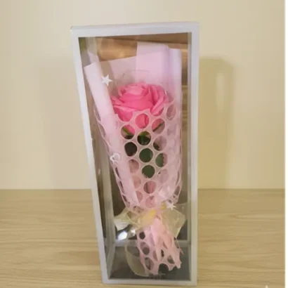 Rosas luces caja transparente