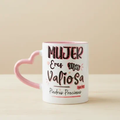 Taza mujer valiosa con mensaje inspirador
