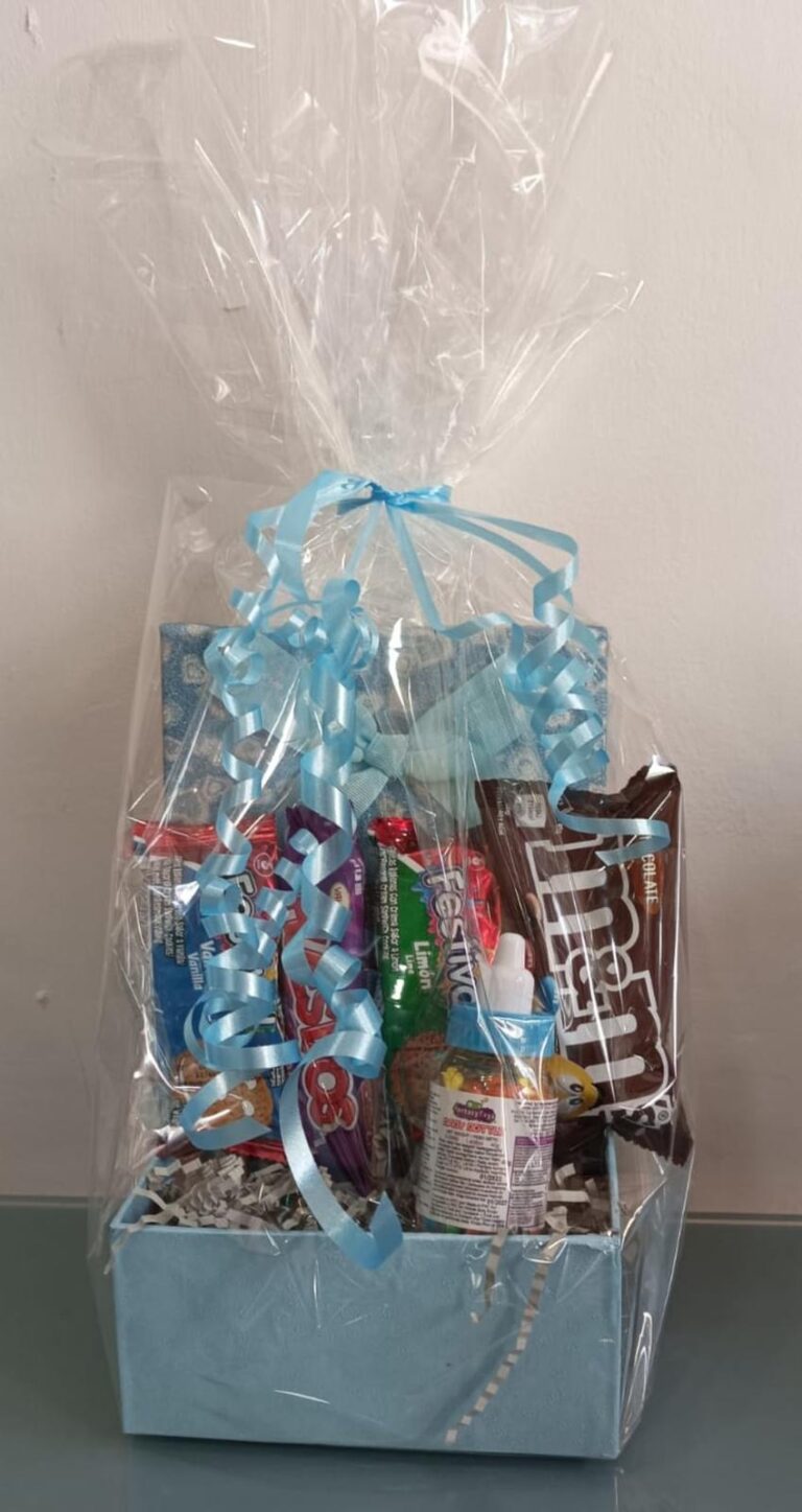 Cestas para regalo personalizadas para celebraciones - Imagen 4