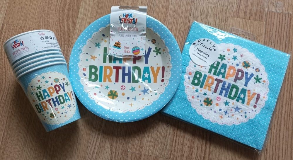 Conjuntos de vaso, plato y servilleta para cumpleaños