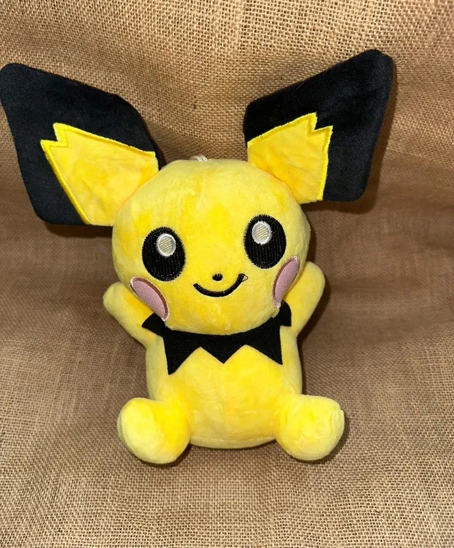 Peluche Pichu