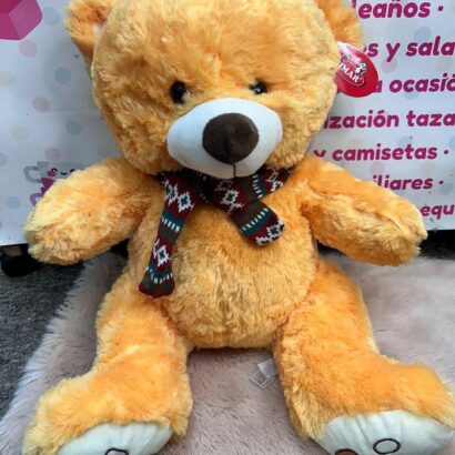 Peluche osito con bufanda kawai